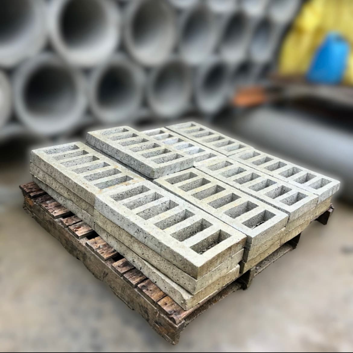 Blocos de concreto estruturais em área externa